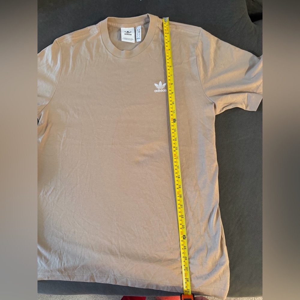 Adidas Men's Beige Short Sleeve Tee M - Picture 5 of 5